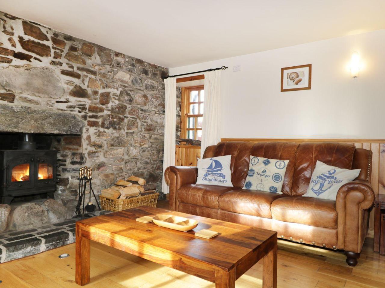 83 Seatown Villa Buckie Bagian luar foto